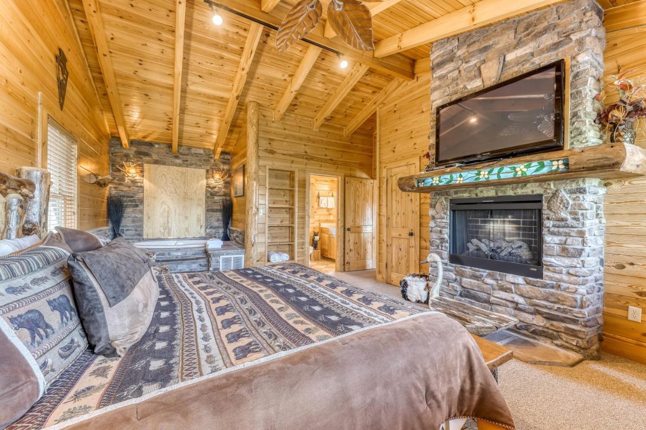 Crazy Horse Villa Pigeon Forge Luaran gambar